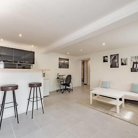 Guestready - Modern And Spacious Flat Near Vaise Lyon Eksteriør billede